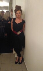 přípravy na Unikátní fashion show v Branickém divadle.