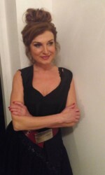 přípravy na Unikátní fashion show v Branickém divadle.