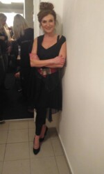 přípravy na Unikátní fashion show v Branickém divadle.